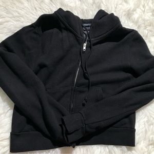 Brandy Melville black cropped zip up hoodie sweatshirt crop tops sweater pockets